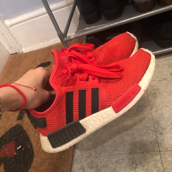 Woman NMD running sneaker size 7 - Picture 3 of 4